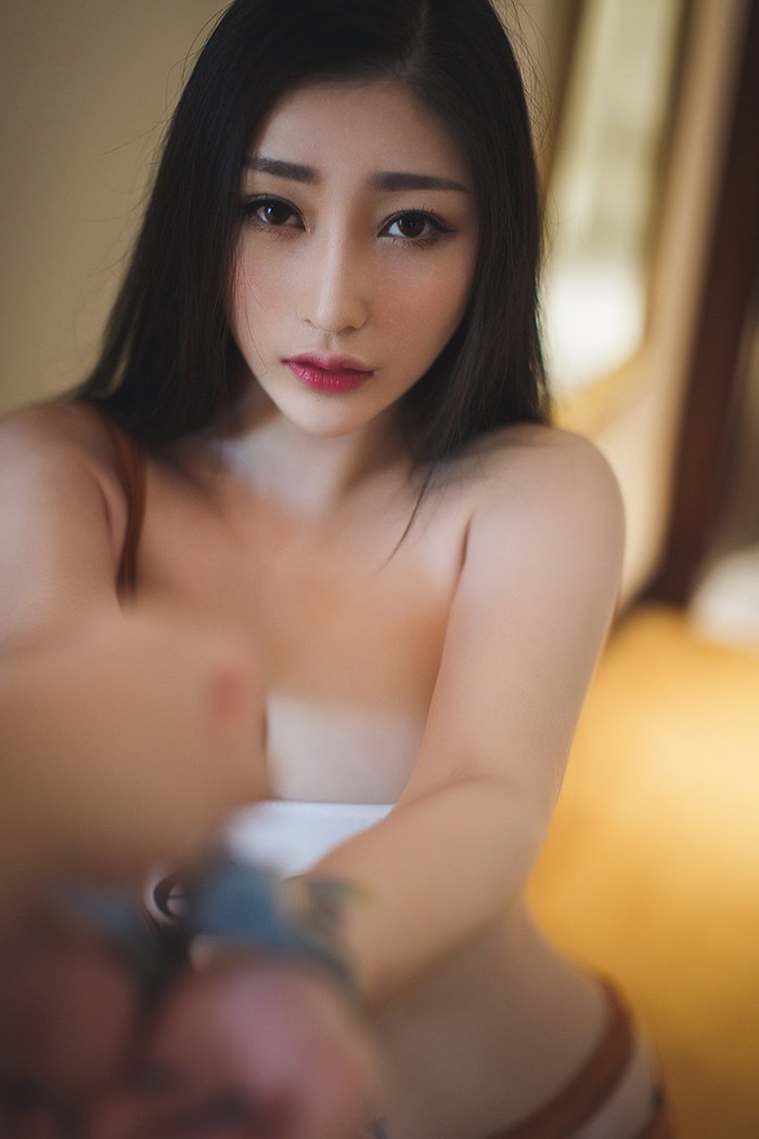 妩媚女王妲己蕾丝吊带巨乳呼之欲出(图3)