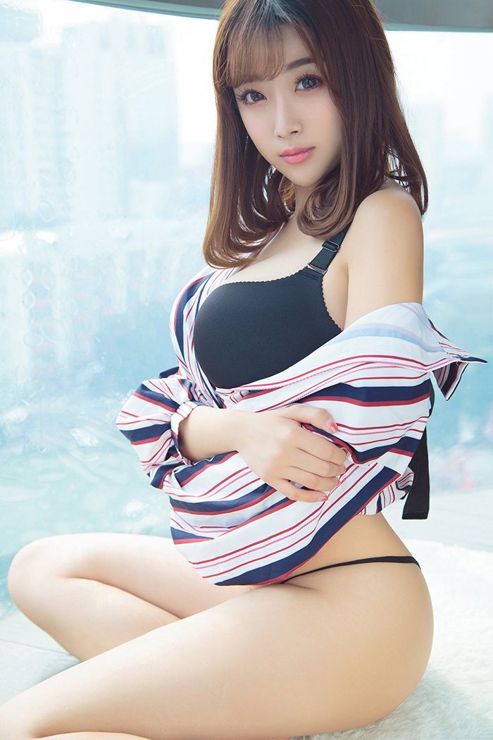 妩媚少妇陈七七蜜乳肥臀百看不厌(图2)